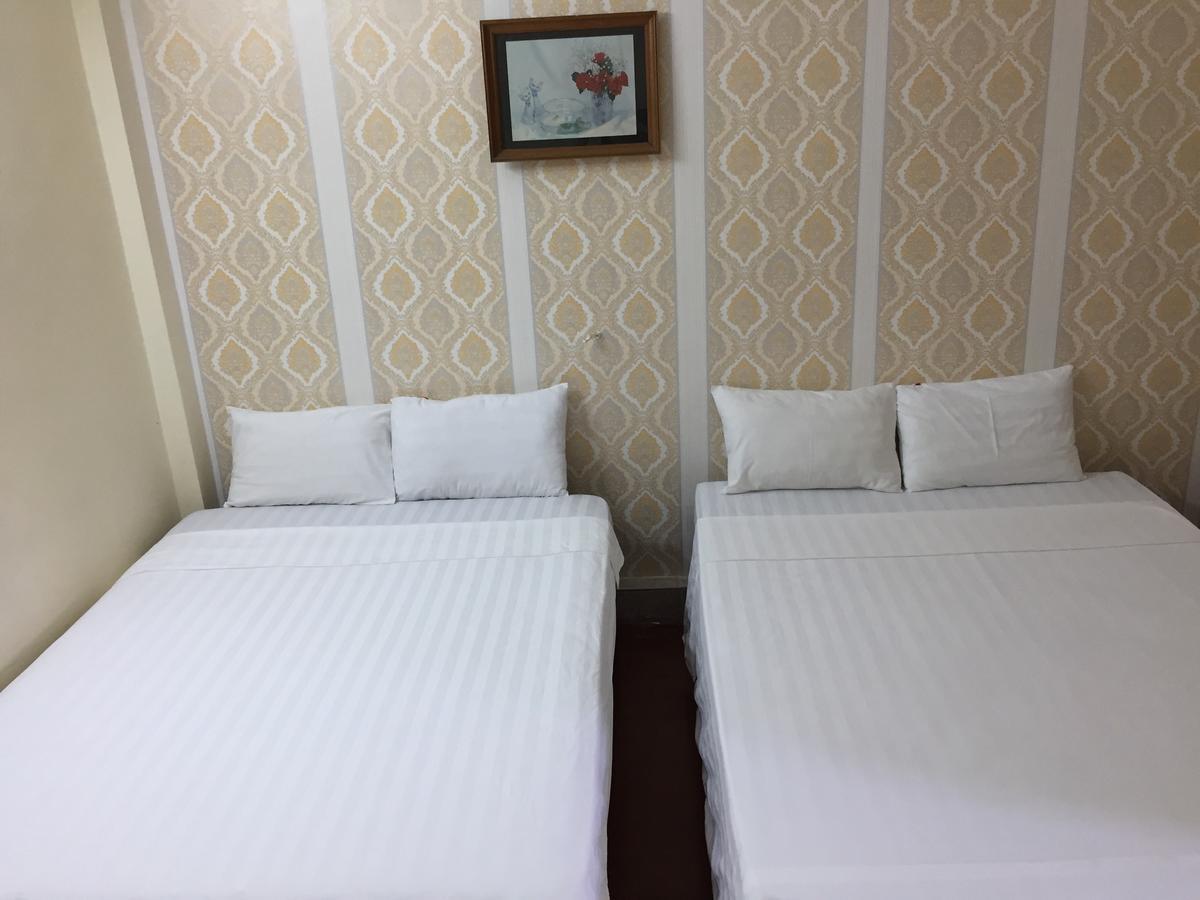 Hanoi Golden Moon Guest House & Travel Exterior photo