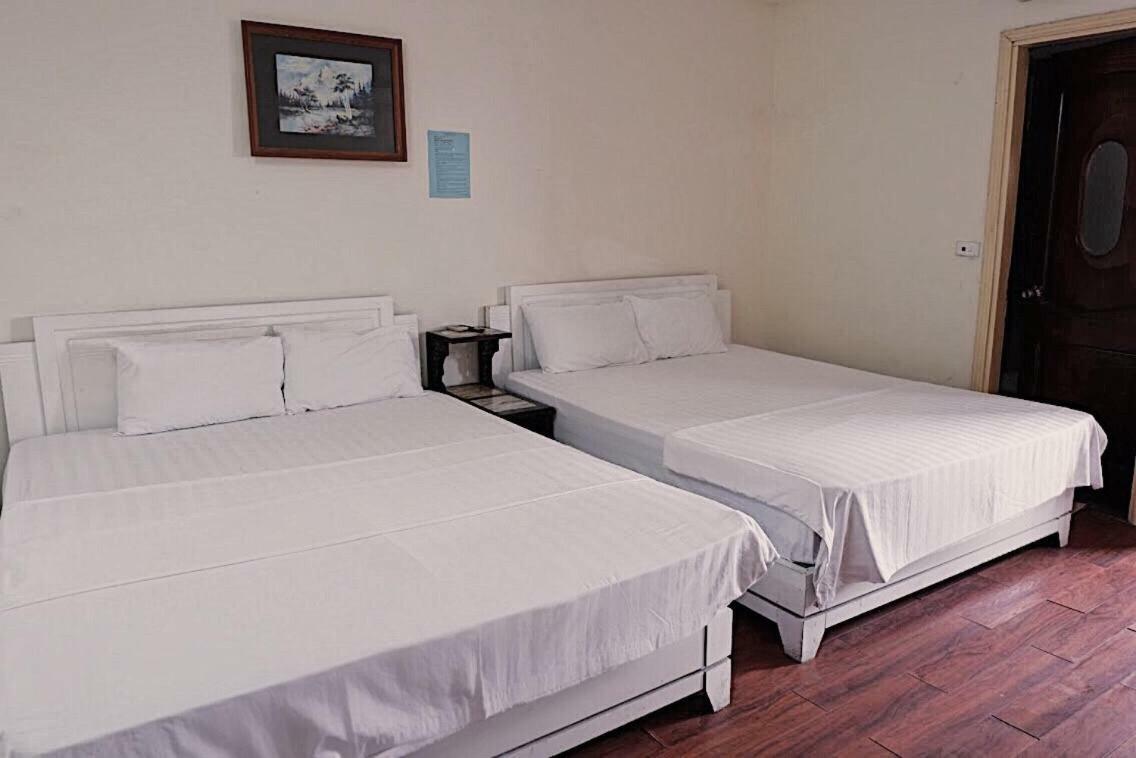 Hanoi Golden Moon Guest House & Travel Exterior photo